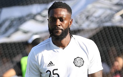 Togo – Adebayor explique pourquoi il a rompu son contrat avec Olympia Asunción