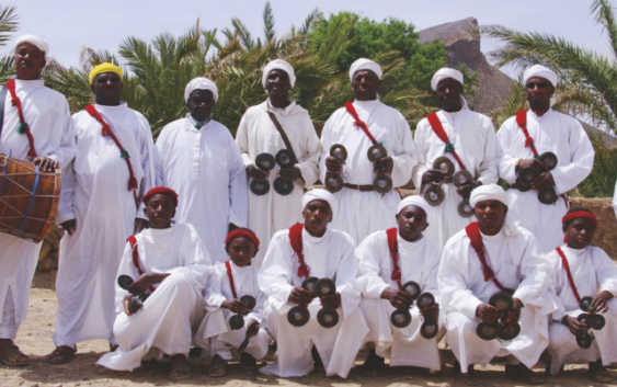 “Les Gnawa de Lalla Mimouna”, un livre pour explorer les cultures Gnawa du Sud-Maroc